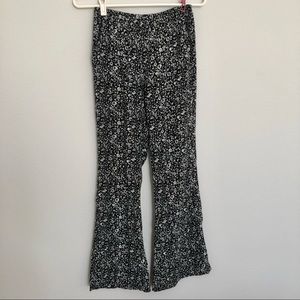 LA HEARTS FLORAL FLARE BOHO PANTS✌🏽